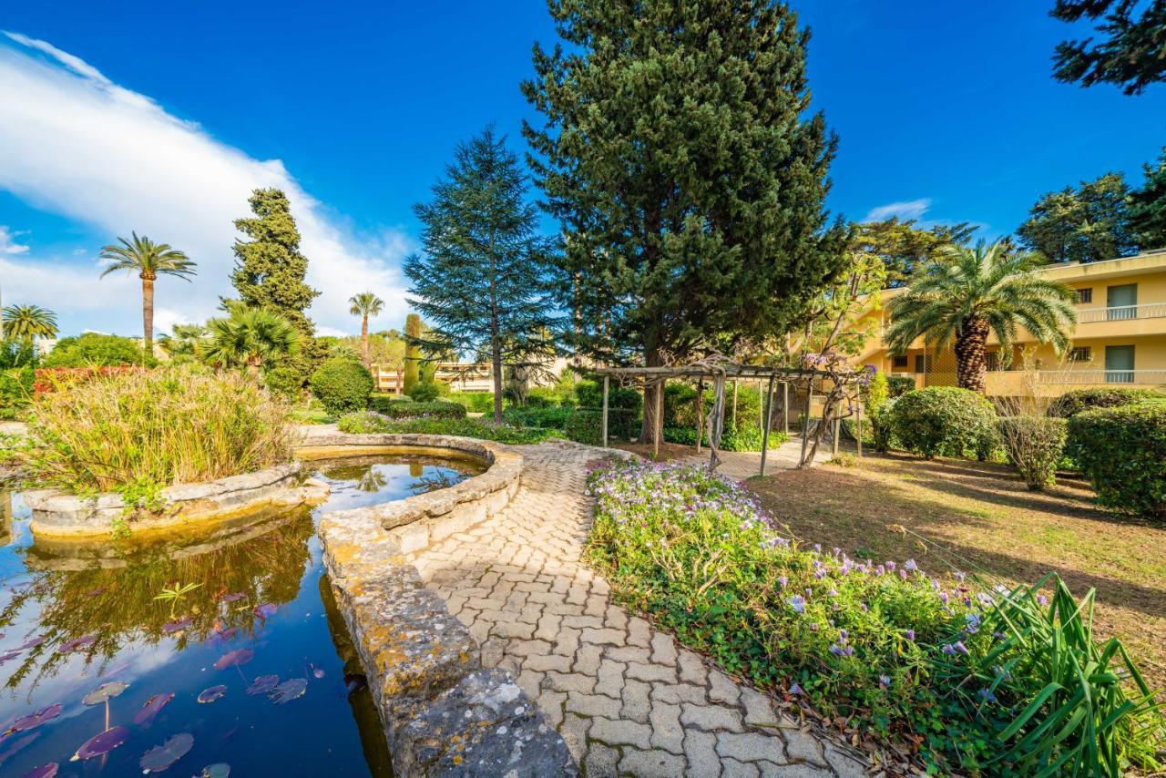 אנטיב Spacious Apartment At A 5 Min Walk From The Beach מראה חיצוני תמונה