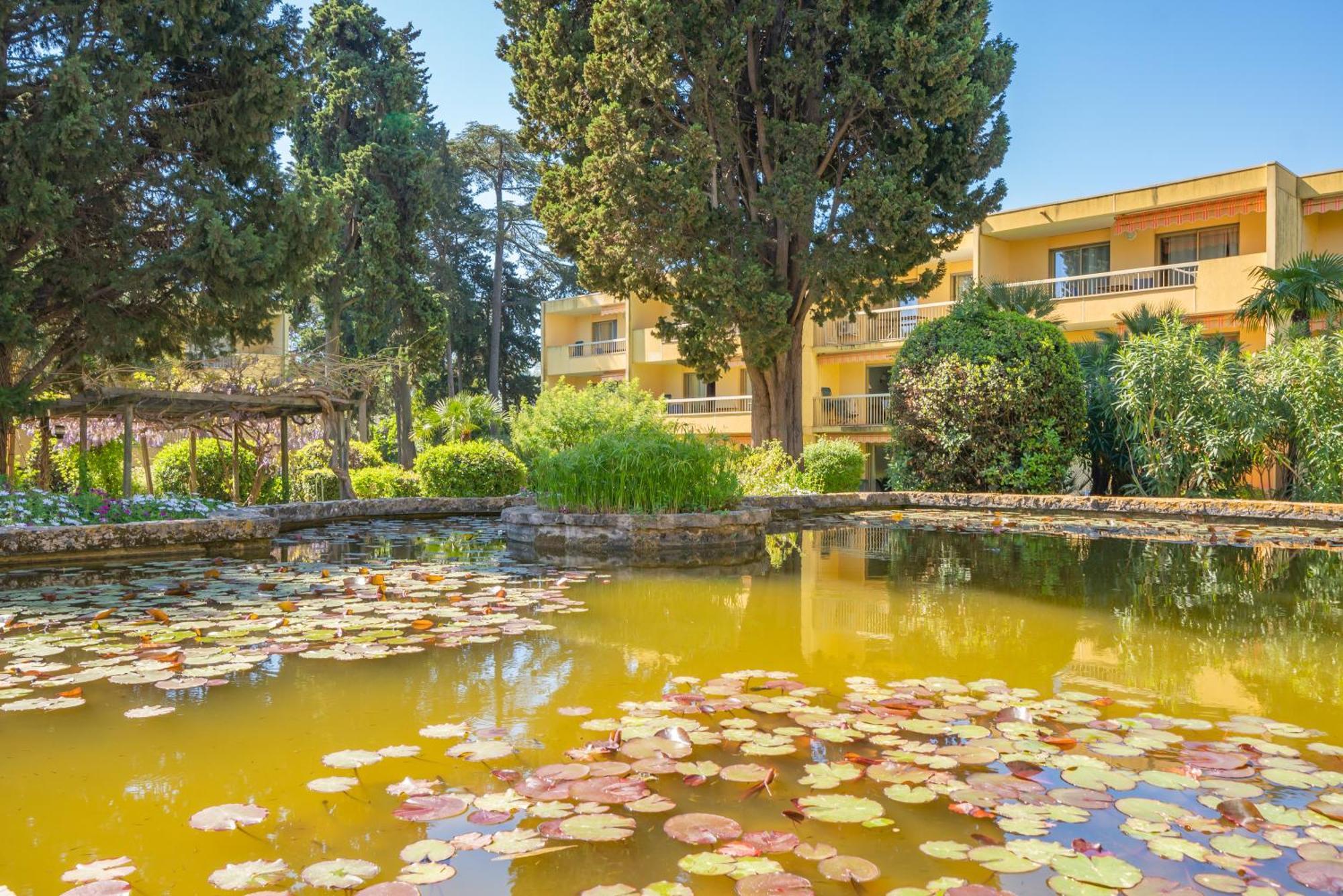 אנטיב Spacious Apartment At A 5 Min Walk From The Beach מראה חיצוני תמונה